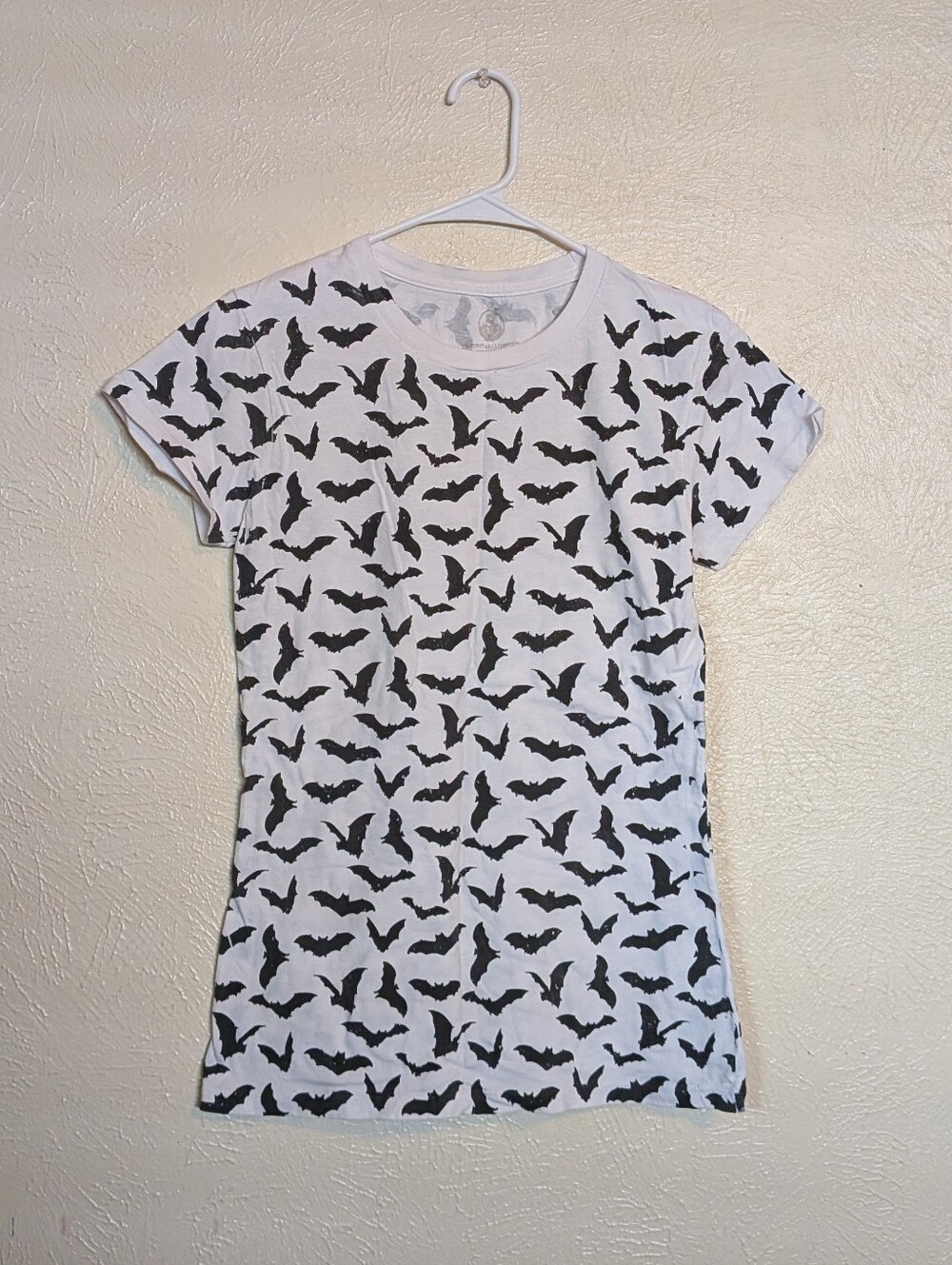 Spirit Halloween Goth Punk Black White Bat Print T-Shirt Top L
